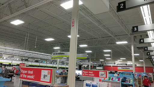 Office Supply Store «Staples», reviews and photos, 3011 196th St SW, Lynnwood, WA 98036, USA