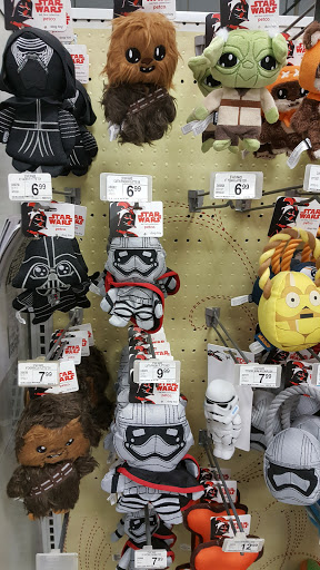 Pet Supply Store «Petco Animal Supplies», reviews and photos, 1930 SW Wanamaker Rd, Topeka, KS 66604, USA