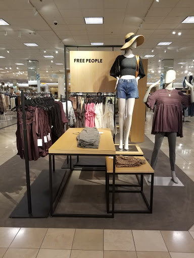 Department Store «Nordstrom Somerset Collection», reviews and photos, 2850 W Big Beaver Rd, Troy, MI 48084, USA