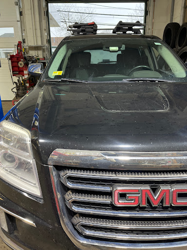 Auto Repair Shop «Wakefield Auto Repair», reviews and photos, 186 Main St, Wakefield, RI 02879, USA