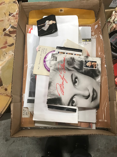 Auction House «RPN Sales & Auction House», reviews and photos, 4451 N Milwaukee Ave, Chicago, IL 60630, USA