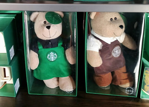 Coffee Shop «Starbucks», reviews and photos, 1700 Avenue of Mid-America, Effingham, IL 62401, USA