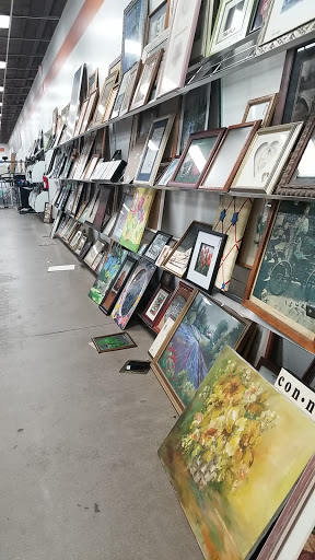 Thrift Store «Mckellips Goodwill Retail Store, Donation Center & Career Center», reviews and photos, 106 E McKellips Rd, Mesa, AZ 85201, USA