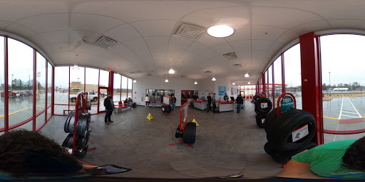 Tire Shop «Discount Tire Store - Tyler, TX», reviews and photos, 3910 S Broadway Ave, Tyler, TX 75701, USA