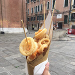 Photo n°1 de l'avis de Jeong.i fait le 03/06/2017 à 15:56 sur le  Frito Inn à Venice