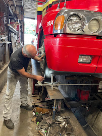 Daigle's Truck Master - Photo 5 - Car repair in Chicopee, MA, Springfield