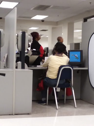 Shopping Mall «Hilltop Shopping Center», reviews and photos, 5400 Reisterstown Rd, Baltimore, MD 21215, USA