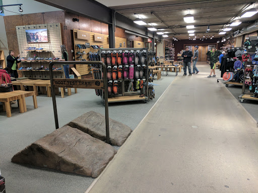 Camping Store «REI», reviews and photos, 750 American Blvd W, Bloomington, MN 55420, USA