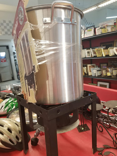 Thrift Store «The Salvation Army Family Store & Donation Center», reviews and photos