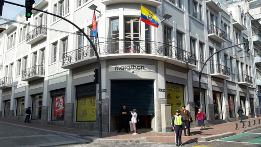 Stores to buy women's sweatshirts Quito
