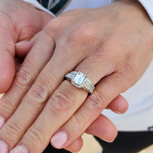 Jeweler «Jewel Trendz», reviews and photos, 10600 S Eastern Ave B&C, Henderson, NV 89052, USA