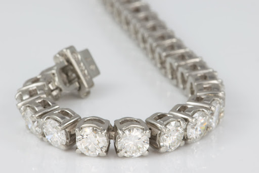 Jewelry Store «Silver City Stamp & Coin Co», reviews and photos, 3205 E Silver Springs Blvd, Ocala, FL 34470, USA