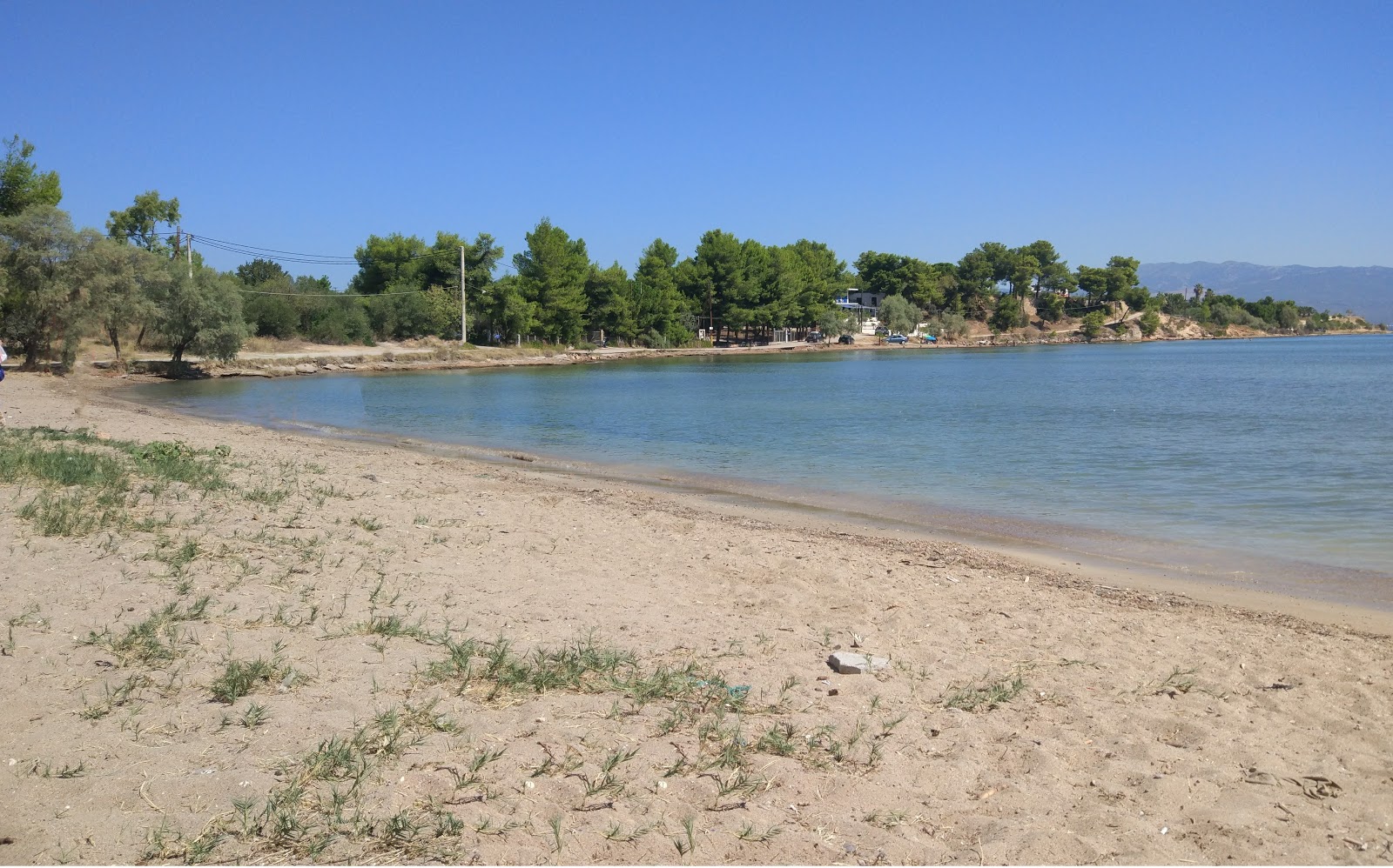 Fotografija Vournontas beach z srednje stopnjo čistoče