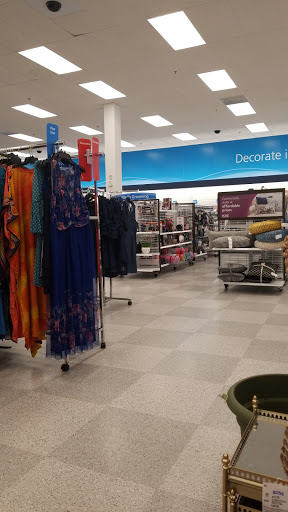 Clothing Store «Ross Dress for Less», reviews and photos, 6650 Garners Ferry Rd, Columbia, SC 29209, USA