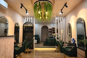 Veda Luxurious Spa & Salon image