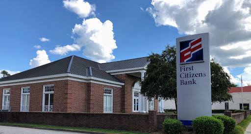 First Citizens Bank in Dillon, South Carolina