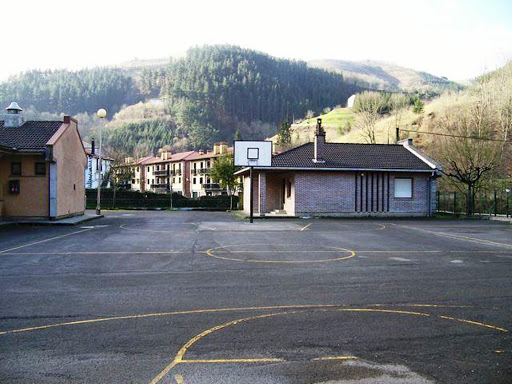 Andres Narbarte Xalto Eskola Publikoa, Institución educativa pública en Goizueta,Navarra
