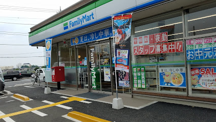 ファミリーマート 圏央道狭山日高インター店