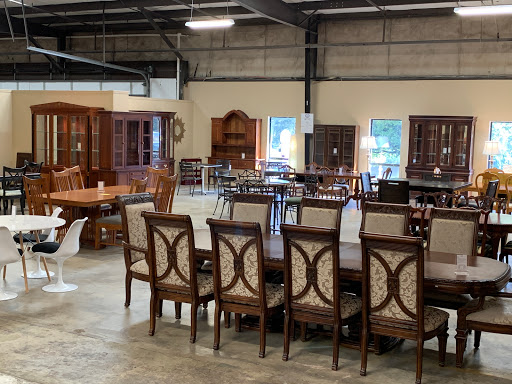 Furniture Store «Upscale Consignment Furniture & Decor», reviews and photos, 17785 SE 82nd Dr, Gladstone, OR 97027, USA