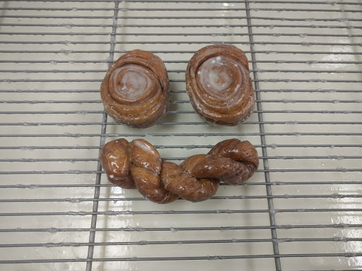 Donut Shop «Shipley Do-Nuts», reviews and photos, 1500 W Hebron Pkwy #100, Carrollton, TX 75010, USA