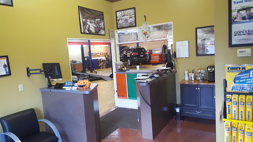 Auto Repair Shop «Shields Service», reviews and photos, 2502 Hermitage Way a, Louisville, KY 40242, USA