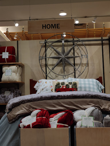 Clothing Store «L.L. Bean», reviews and photos, 8095 Tysons Corner Center, McLean, VA 22102, USA