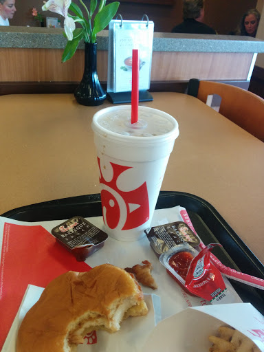 Fast Food Restaurant «Chick-fil-A», reviews and photos, 21821 Hawthorne Blvd, Torrance, CA 90503, USA