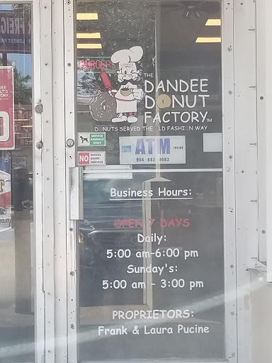 Donut Shop «Dandee Donuts Factory», reviews and photos, 102 N 28th Ave, Hollywood, FL 33020, USA