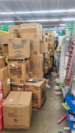 Dollar Store «Dollar Tree», reviews and photos, 806 Pelham Pkwy #4, Pelham, NY 10803, USA