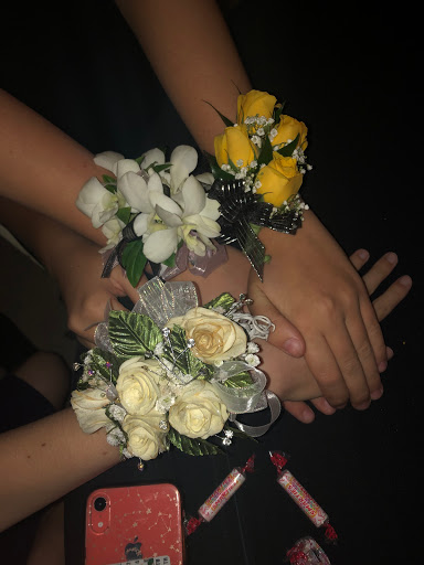 Florist «Flowers For... & Gifts Too», reviews and photos, 636 E Janss Rd, Thousand Oaks, CA 91360, USA