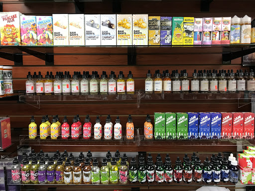 Tobacco Shop «Main Street Smoke Shop», reviews and photos, 7 Main St, Peabody, MA 01960, USA