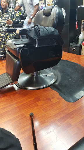 Barber Shop «Creations Salon & Barbershop», reviews and photos, 17779 Main St, Irvine, CA 92614, USA