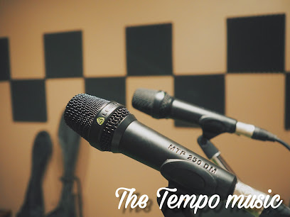รับสอนดนตรี เรียนดนตรี ห้องซ้อมดนตรี by The Tempo music