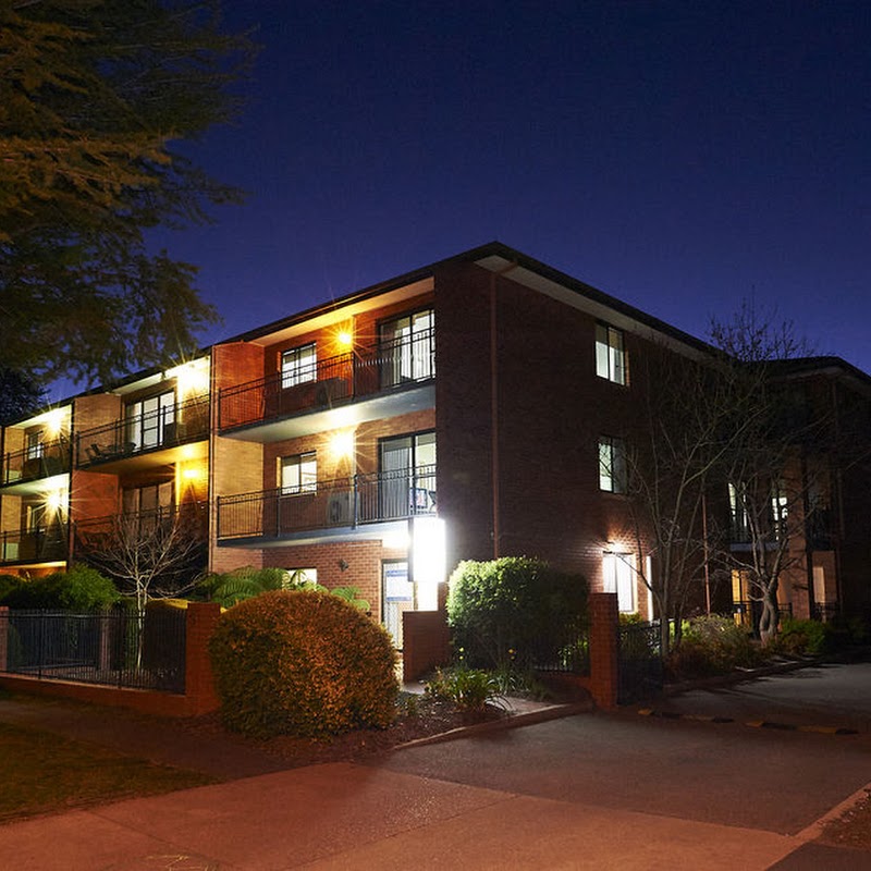 Oxley Court Serviced Apartments