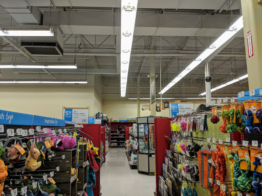 Pet Supply Store «Petco Animal Supplies», reviews and photos, 3300 Broadway St, Eureka, CA 95501, USA