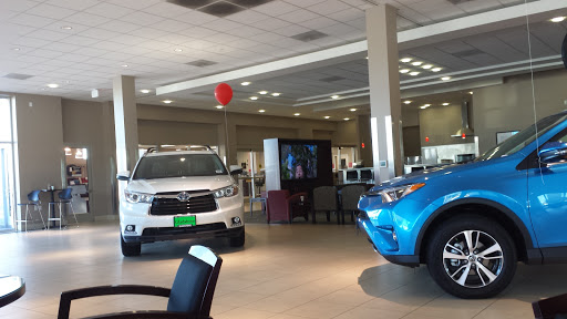 Toyota Dealer «Toyota of Gladstone», reviews and photos, 19375 McLoughlin Blvd, Gladstone, OR 97027, USA