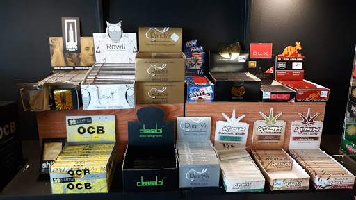 Tobacco Shop «Four Two Zero Peace Avenue», reviews and photos, 6656 US-1, Port St Lucie, FL 34952, USA