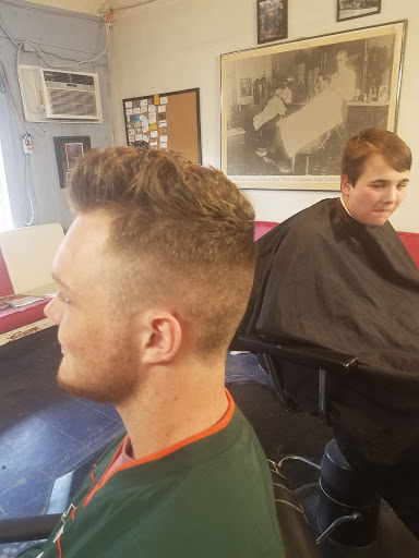  «CITY BARBER SHOP», reviews and photos, 134 Company St, Wetumpka, AL 36092, USA