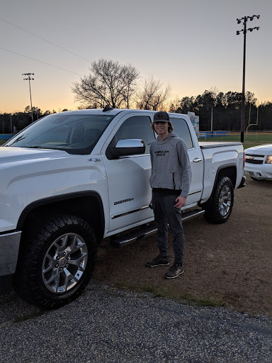 Car Dealer «King Cadillac Buick GMC», reviews and photos, 1700 W Evans St, Florence, SC 29501, USA