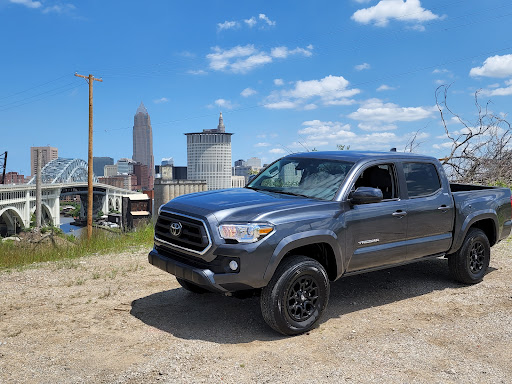 Toyota Dealer «Sunnyside Toyota», reviews and photos, 27000 Lorain Rd, North Olmsted, OH 44070, USA