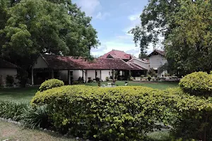 Samathur Aranmanai - Palace image