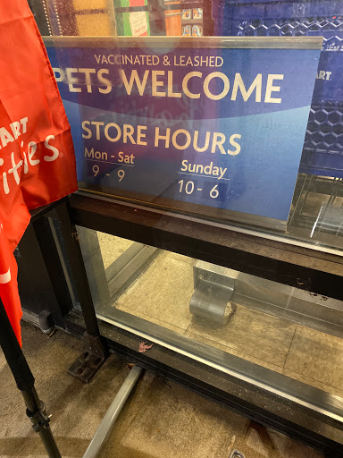 Pet Supply Store «PetSmart», reviews and photos, 161 Market St, Winchester, VA 22603, USA