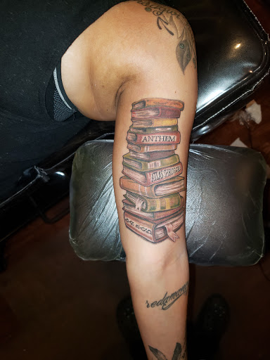 Tattoo Shop «Moselys Tattoo», reviews and photos, 18018 1st Avenue South, Burien, WA 98148, USA