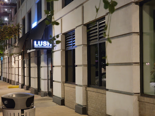 Ice Cream Shop «Häagen-Dazs», reviews and photos, 685 S President St, Baltimore, MD 21202, USA