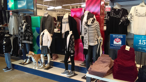 Clothing Store «Old Navy», reviews and photos, 4440 13th Ave SW, Fargo, ND 58103, USA