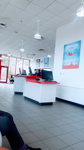 Tire Shop «Discount Tire Store - Duluth, GA», reviews and photos, 3105 Steve Reynolds Blvd, Duluth, GA 30096, USA