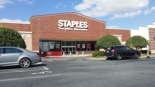 Office Supply Store «Staples», reviews and photos, 945 North Point Dr, Alpharetta, GA 30022, USA