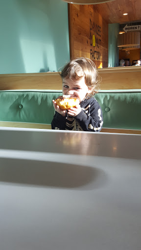 Donut Shop «Dandee Donut Factory», reviews and photos, 123 Pleasant St, Marblehead, MA 01945, USA