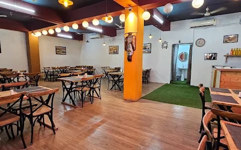 Manohar restaurant image