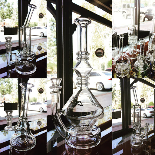 Tobacco Shop «Smoke and Dreams Smoke Shop», reviews and photos, 633 W Arrow Hwy, San Dimas, CA 91773, USA